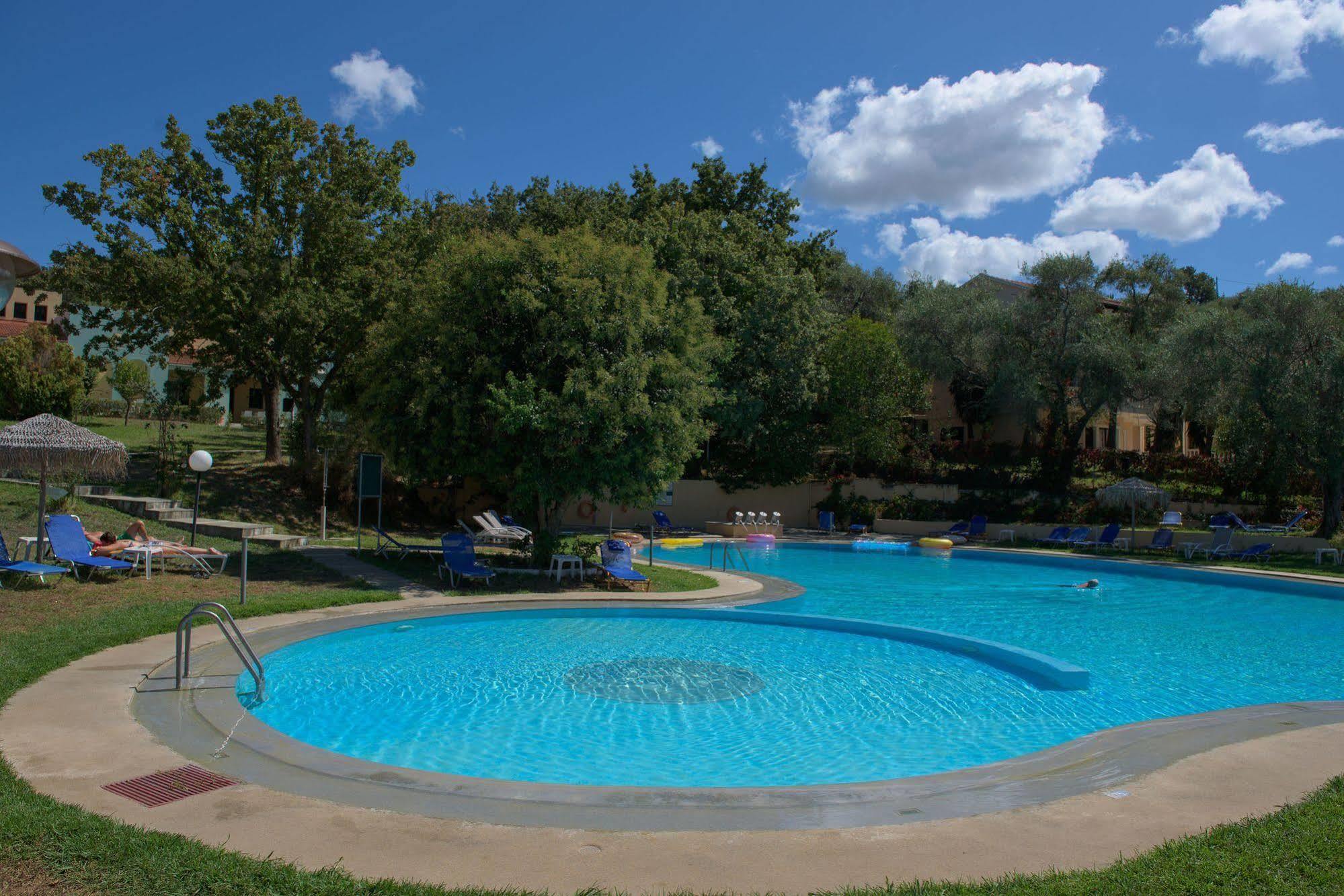 Century Resort Acharavi  Dış mekan fotoğraf